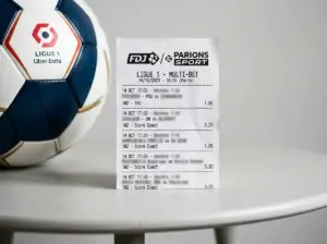 Pari Combiné Ligue 1: Calcul des Cotes et Limites | PARIZONE